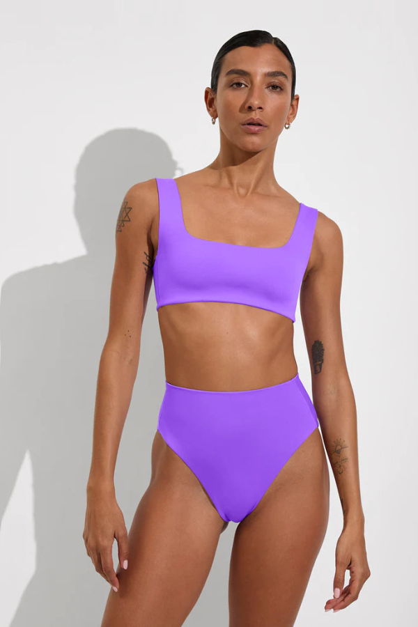 Left On Friday Hi Hi Bottom