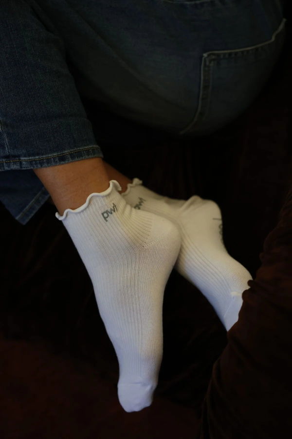 Perfect White Tee Lettuce Sock - White
