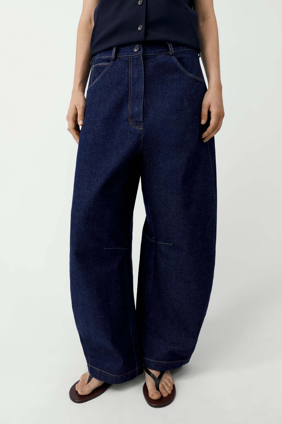 Cordera Curved Baggy Jeans - Denim - Image 2 of 4