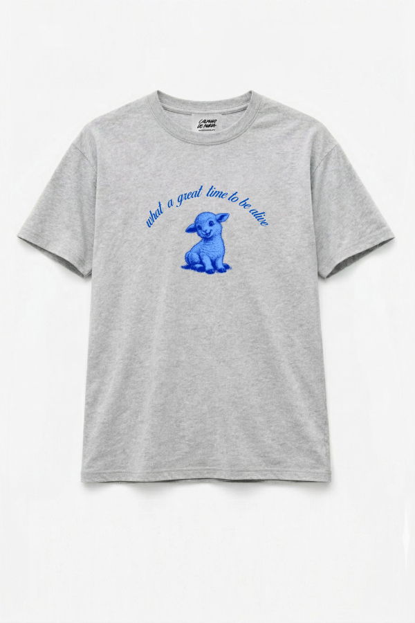 Colmillo de Morsa Short Sleeve T-Shirt Ovejita