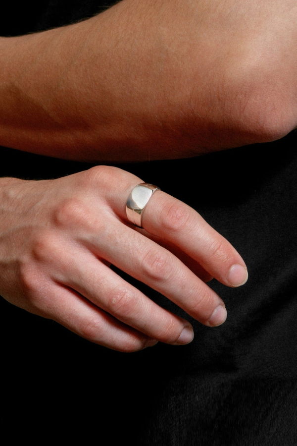 Wolf Circus Gino Signet Ring