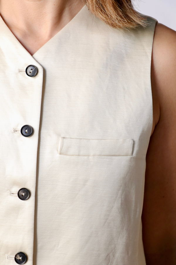 Cordera Satin Tailored Vest - Marfil