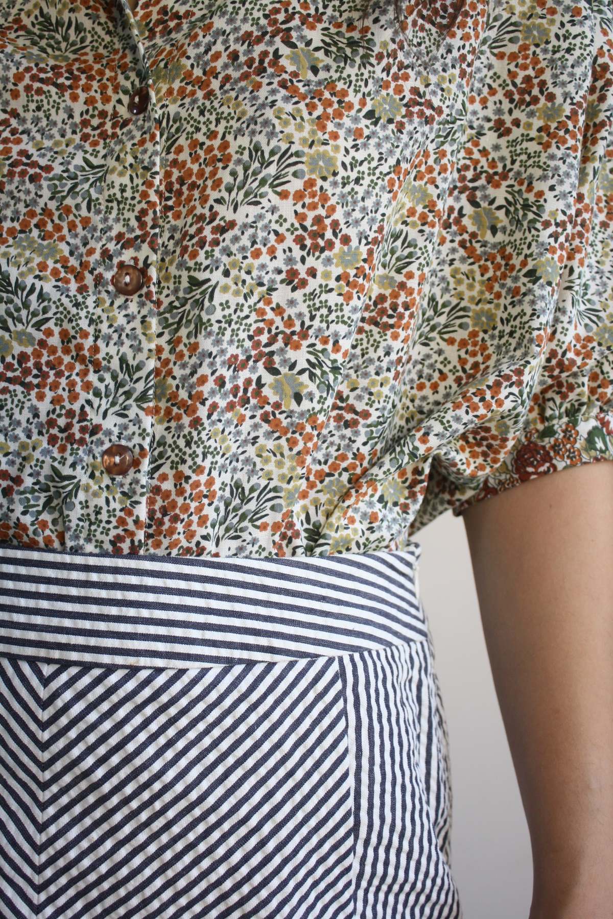 Myrtle Bea Blouse - Loraine - Image 4 of 5