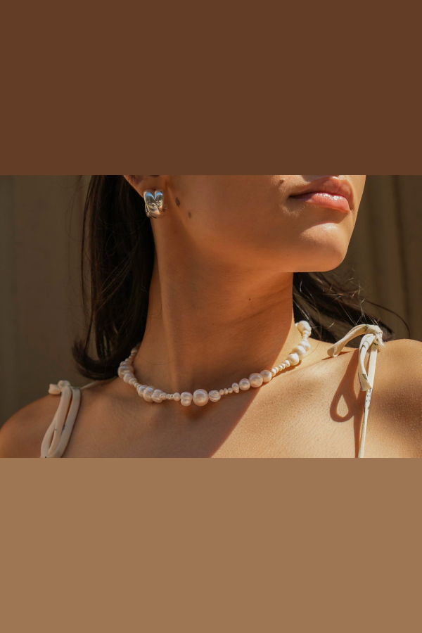 Milk & Rose Balancing Act Pearl Necklace