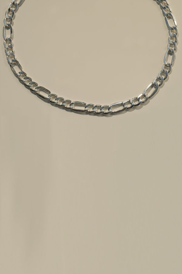 Milk & Rose Chunky Figaro Chain Necklace