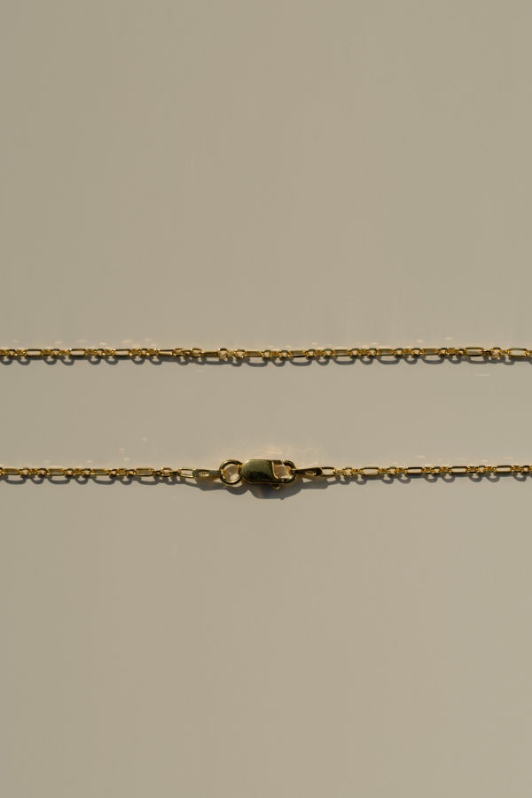 Milk & Rose Dainty Paperclip Chain