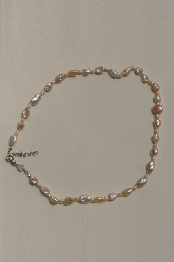 Milk & Rose Mermaid Pearl Necklace
