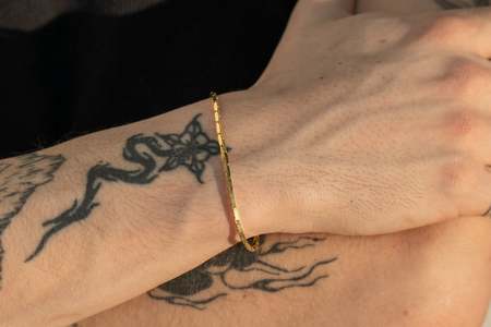 Soko Delicate Dash Cuff - Gold | Garmentory
