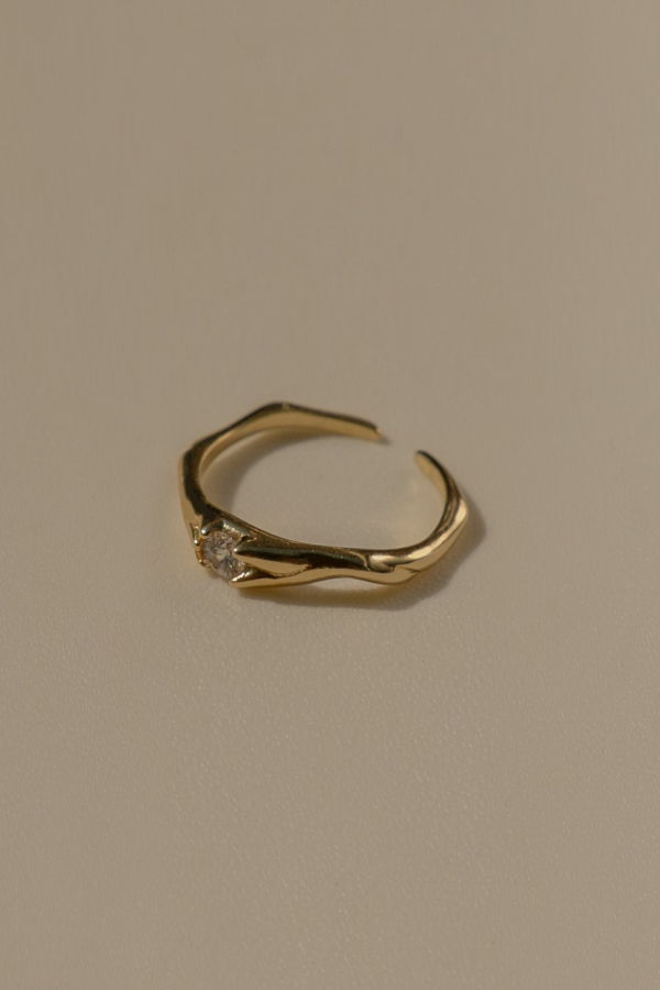 Milk & Rose Spider Adjustable Ring
