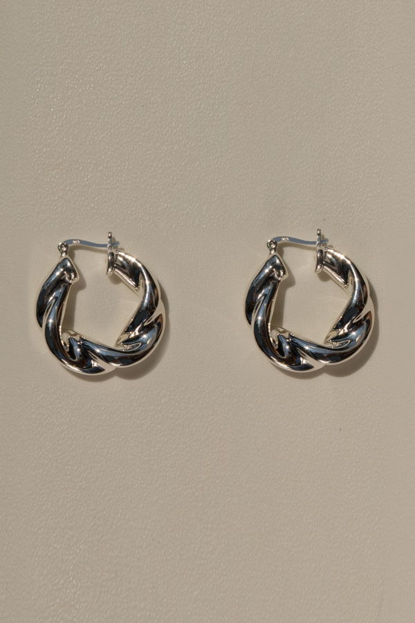 Milk & Rose Twisty Boreas Hoops