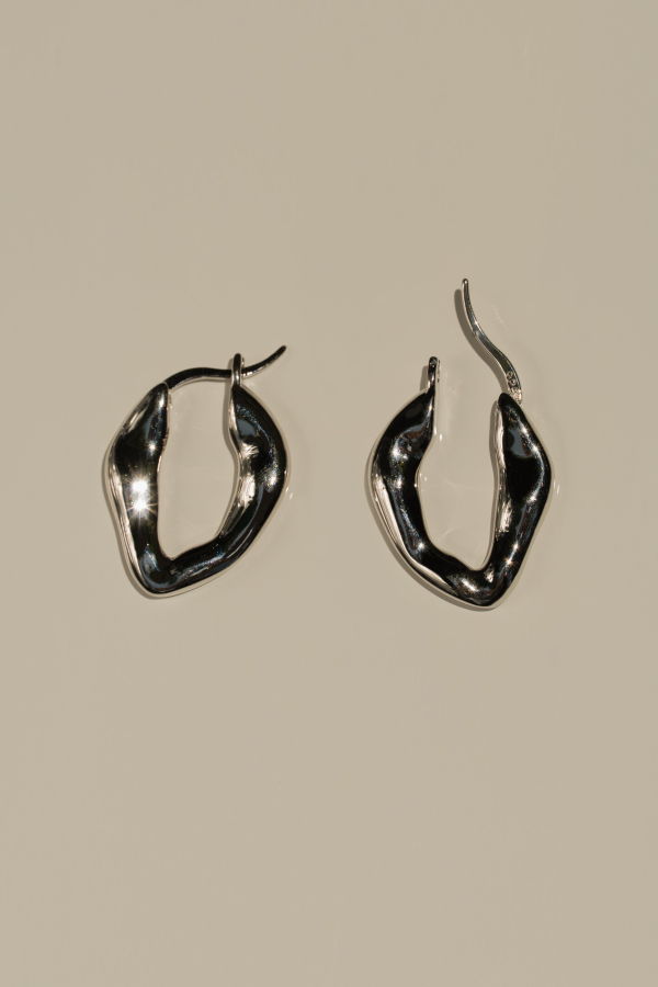 Milk & Rose Valerie Hoops