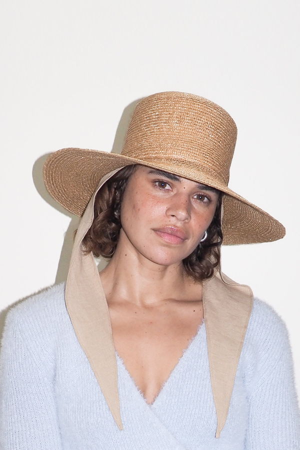Clyde Medium Brim Flat Top Hat Straw w. Neck Shade - Sand 