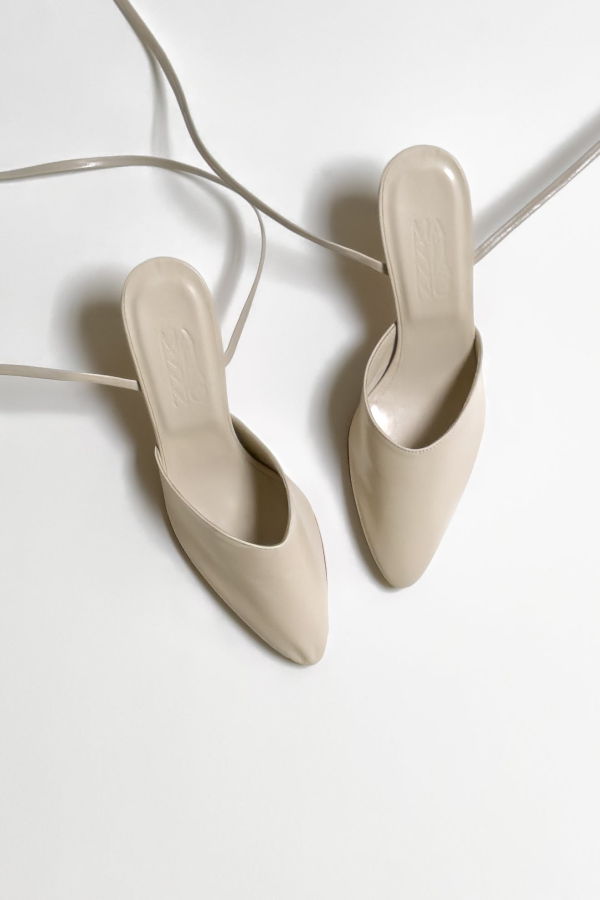 Kamperett Martiniano Party Sandal - Porcelain