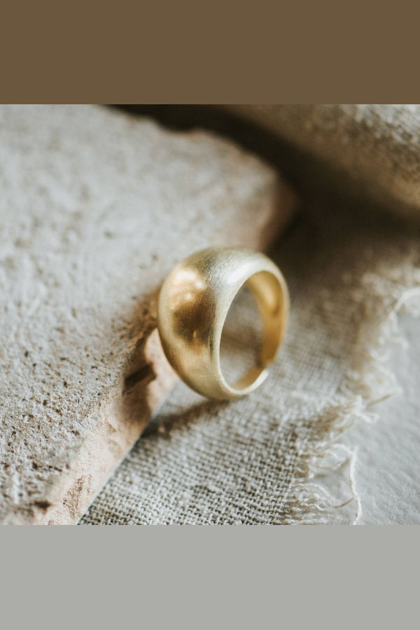 Commonform Luna Dome Ring
