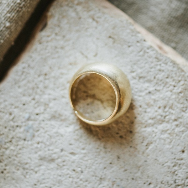 Commonform Luna Dome Ring