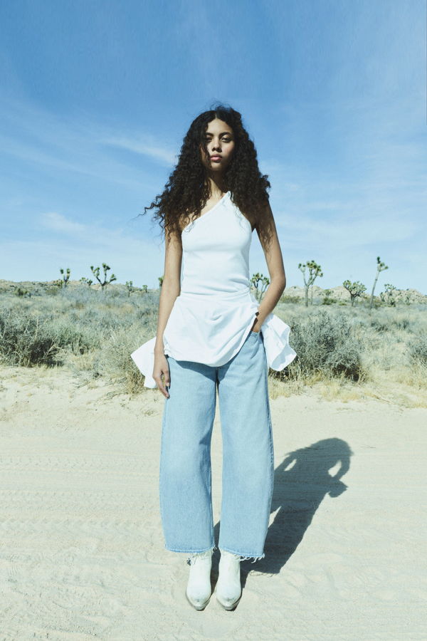 AGOLDE Low Curve Fray in Force Jeans