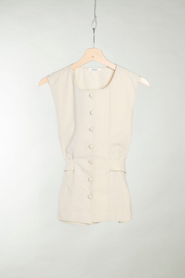 CAWLEY STUDIO Japanese Typewriter Cotton Flo Waistcoat - Oat