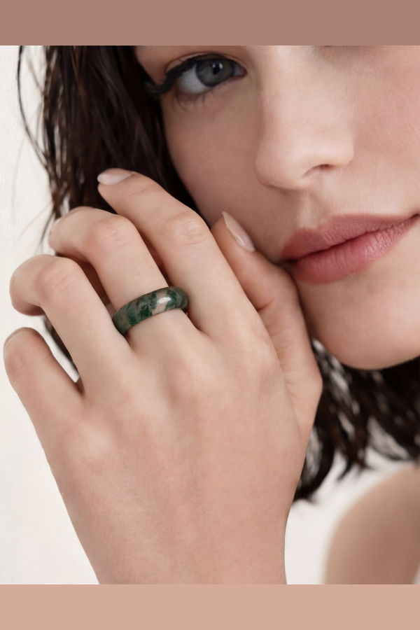 seree Green jade stone ring - Green