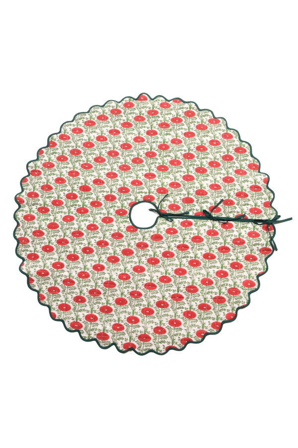 Inner Child Scalloped Blockprint Quilted Tree Skirt