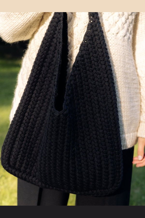 The Knotty Ones Pintinė Crochet Bag - Black
