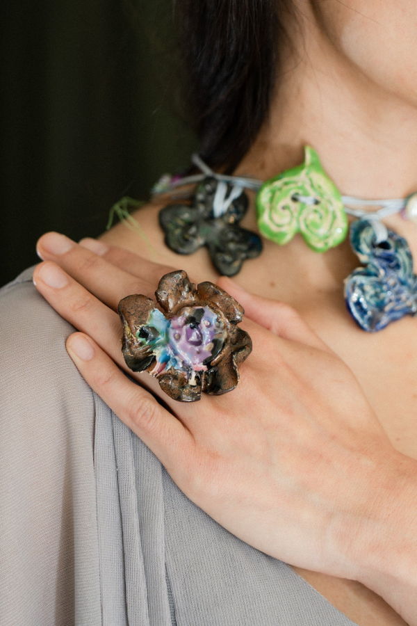 Mathilde Hiron Baroque Flower Ring