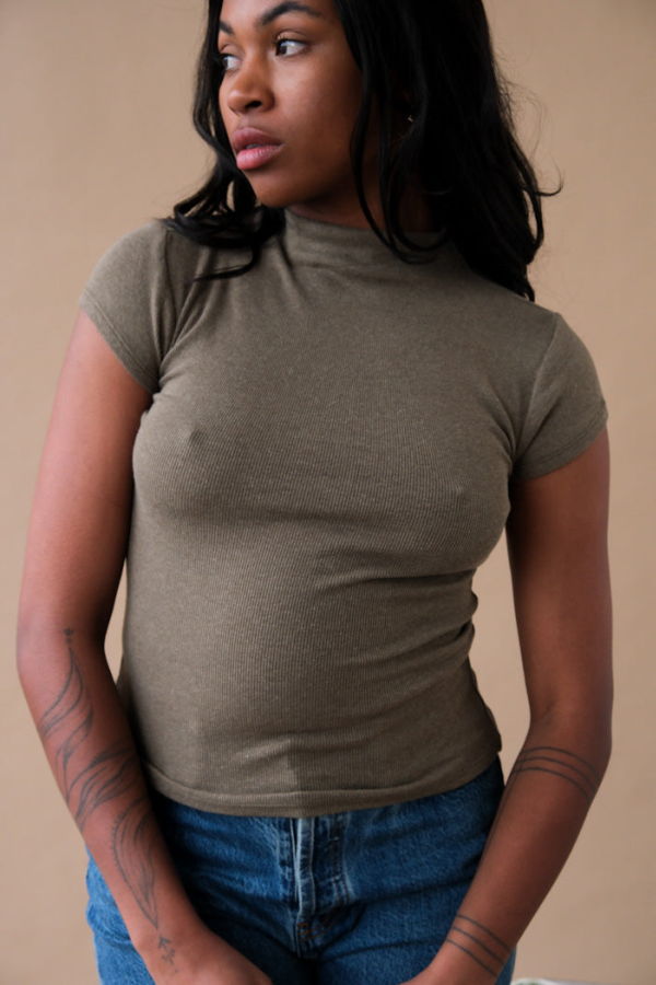 Geel Gem Tee - Olive