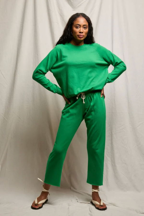 PERFECTWHITETEE Jamaica Fleece Drawstring Cropped Sweatpant - Grass