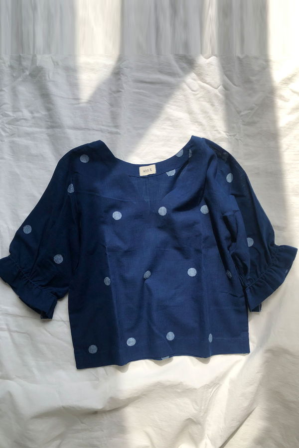 Studio Within Lunar Top