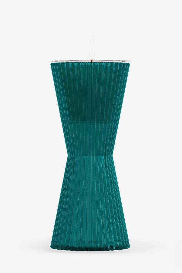 Ozaiz AIZ Candle - Cedar & Black Cherry