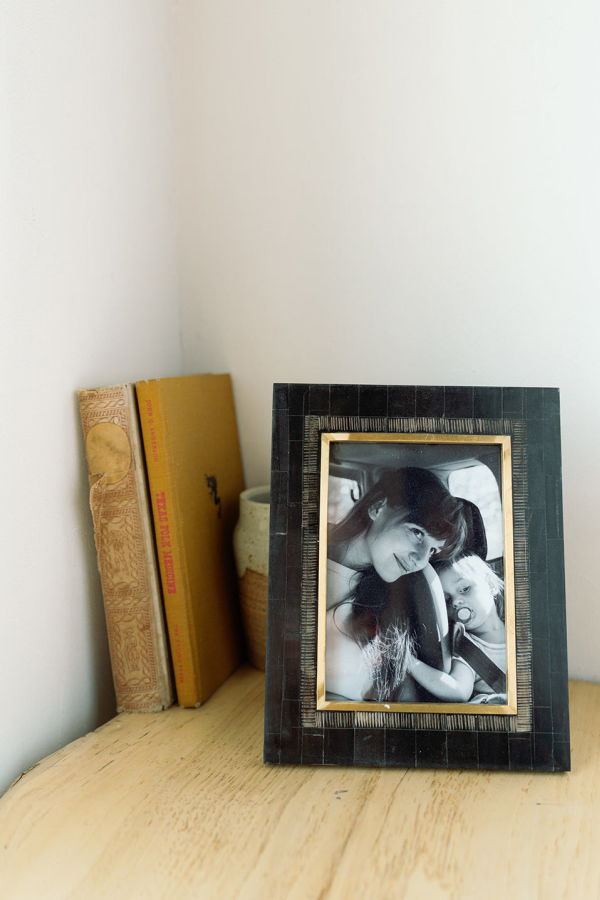 Matr Boomie Andhera Picture Frame - Black