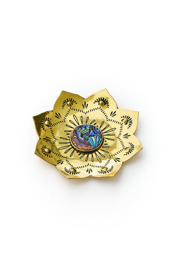 Matr Boomie Kairavini Lotus Catch All Tray - Brass/Abalone