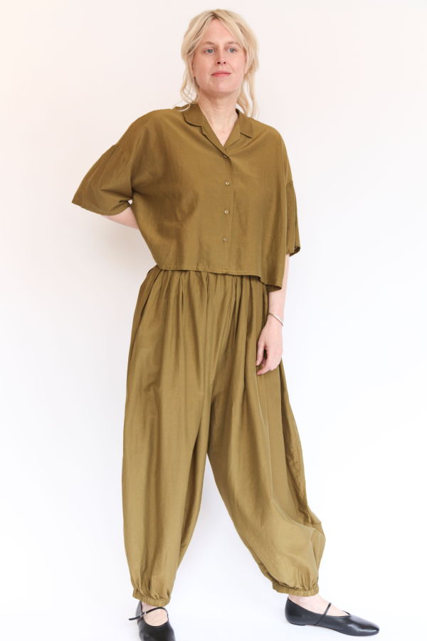 Black Crane Akari Pants - Dark Olive