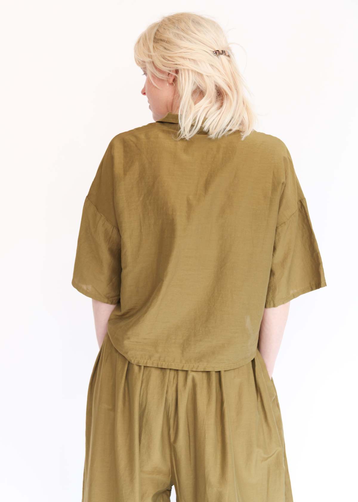 Black Crane Cropped Shirt - Image 3 of 7