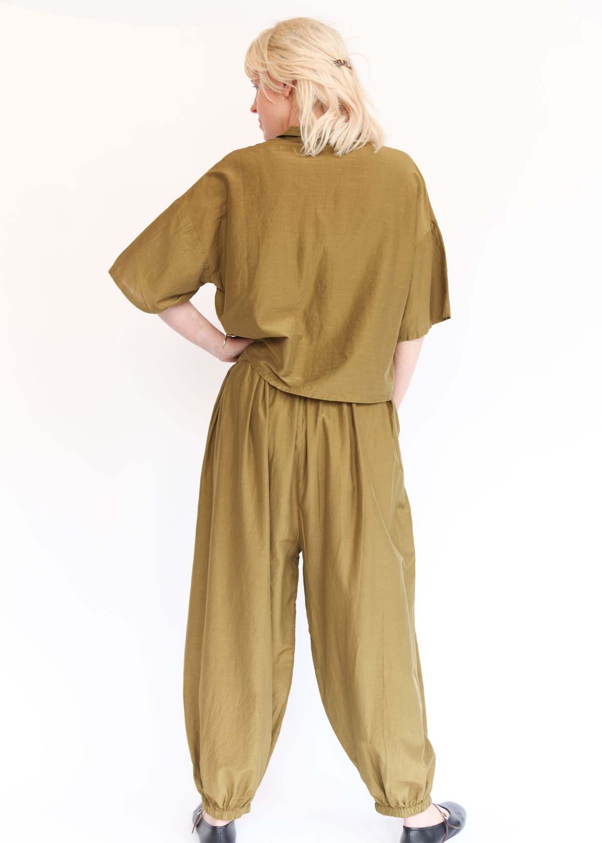 Black Crane Cropped Shirt - Image 4 of 7