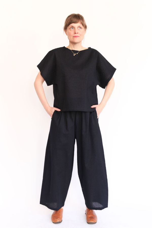 Black Crane Wide Pants - Midnight