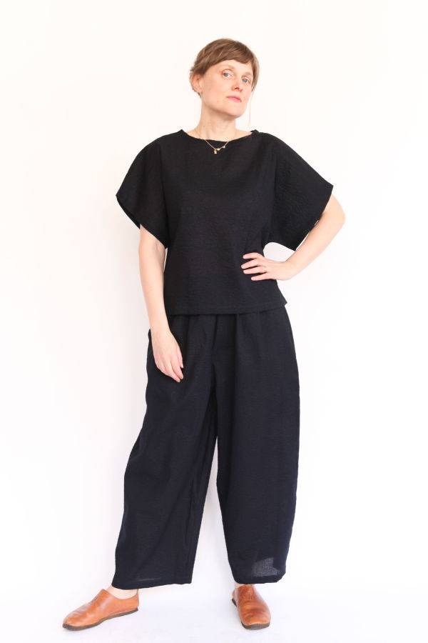 Black Crane Wide Pants - Midnight