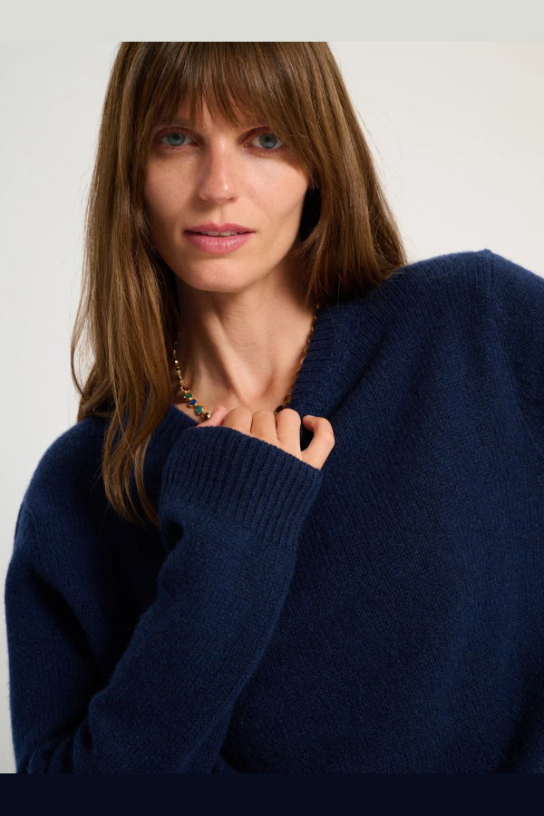 Suzie Kondi Kismet Crewneck Cashmere Sweater - Navy