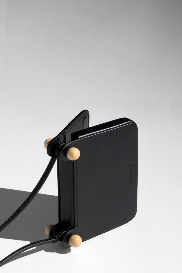 Dotlinesurface Cassette Bag - Black