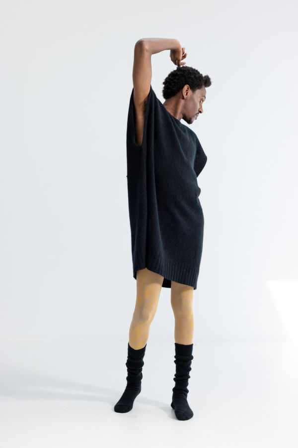 Lela Jacobs U Vest - Black