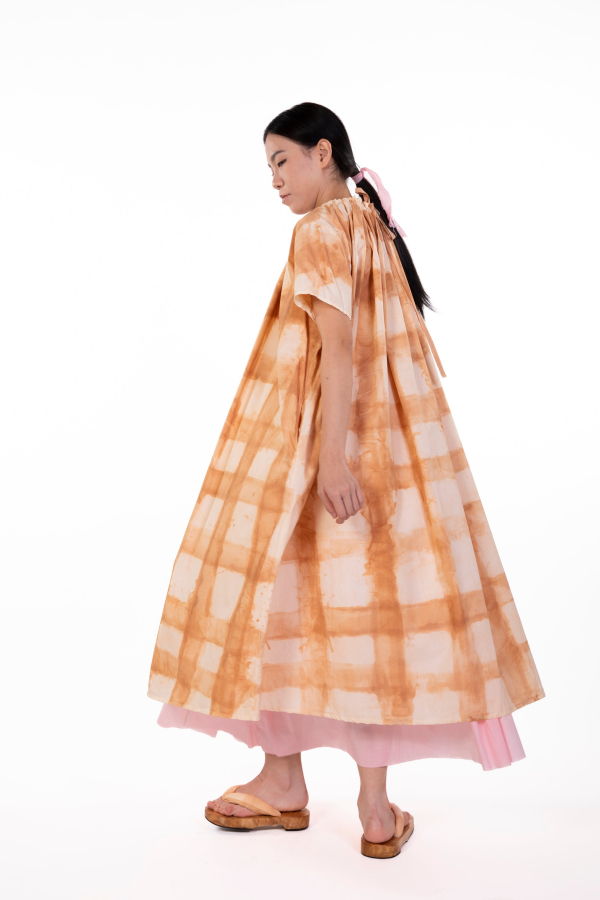ATEM Yell Dress - Warm Caramel/Cream