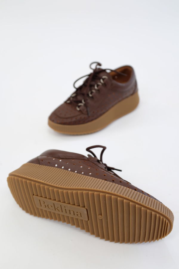 Beklina Pensionata Perforated Lace Up Sneaker - Castagna