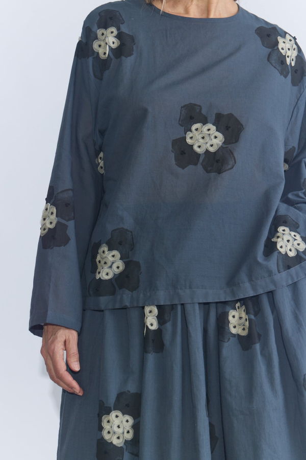Bunon Embroidery Blouse