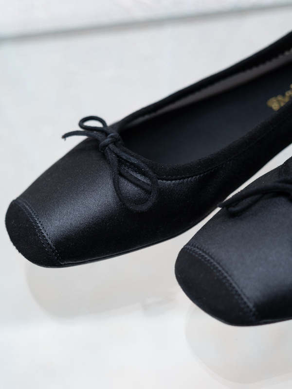 Hai x Reqins Harmony Ballerina Flats - Black