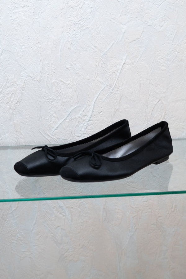 Hai x Reqins Harmony Ballerina Flats - Black