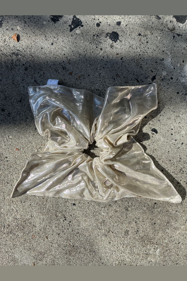 Ri-Ri-Ku Silver Star Scrunchie