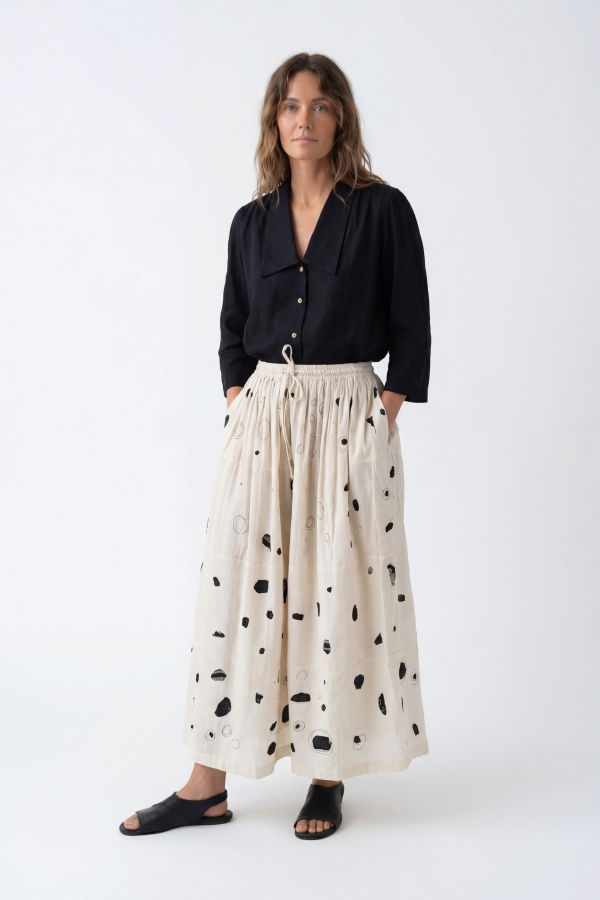 World of Crow Raindrops Skirt - White/Black