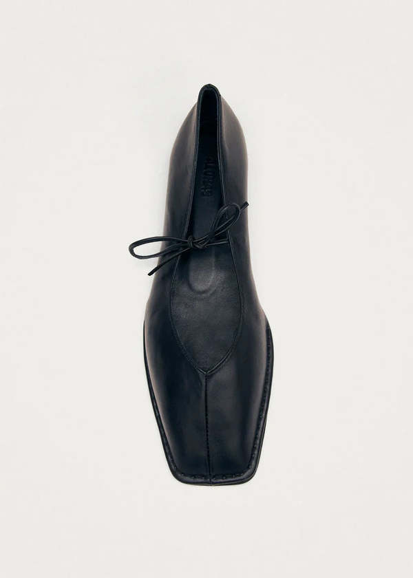Alohas Sway Leather Ballet Flats