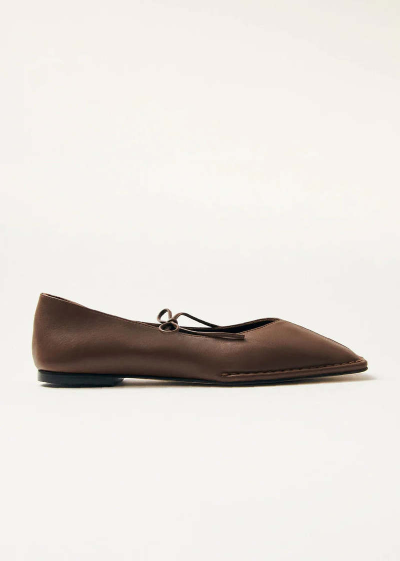 Alohas Sway Ballet Flats