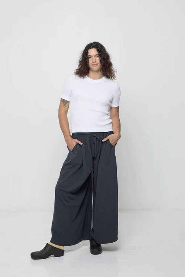 Everybody.World Tubular Pants