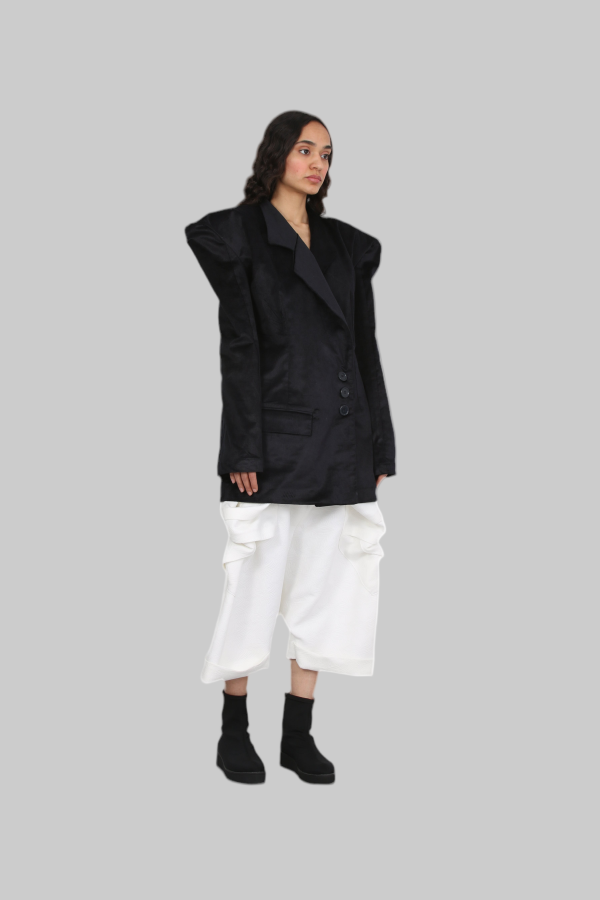 Solouk The Sculpted Essence Coat - Black